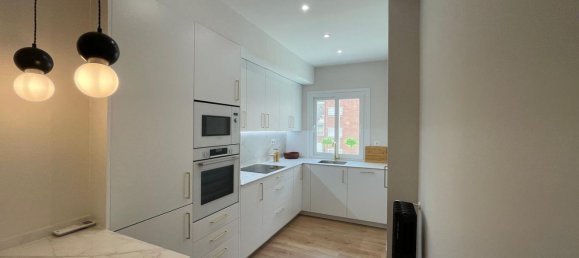 3 bedrooms Apartment in Madrid, Spain No. 148691 11