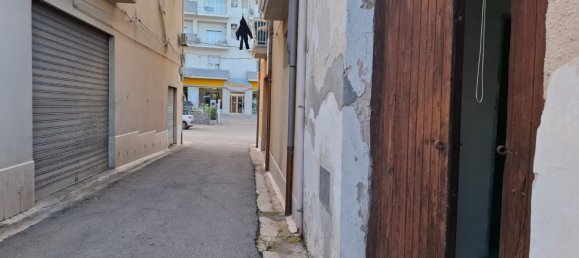 100m² Warehouse in Alcamo, Italy No. 326030 6