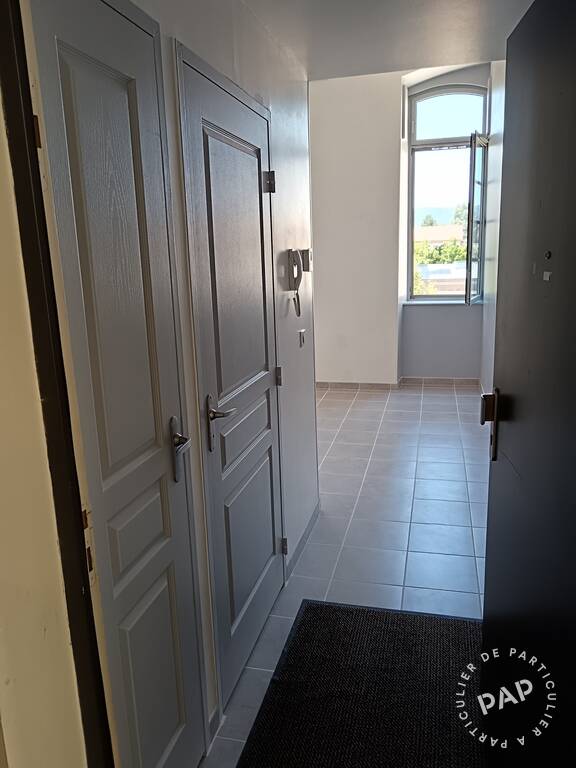 Apartamento de 1 dormitorio en Riom, France No. 358213