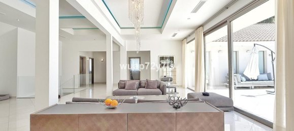 5 غرف نوم فيلا في Cadiz, Spain رقم 135522 9