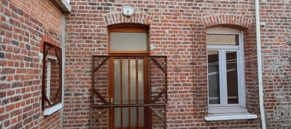 2 bedrooms House in Ecaillon, France No. 331375 3