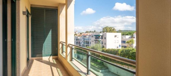 3 bedrooms Apartment in Lisbon, Portugal No. 123061 18