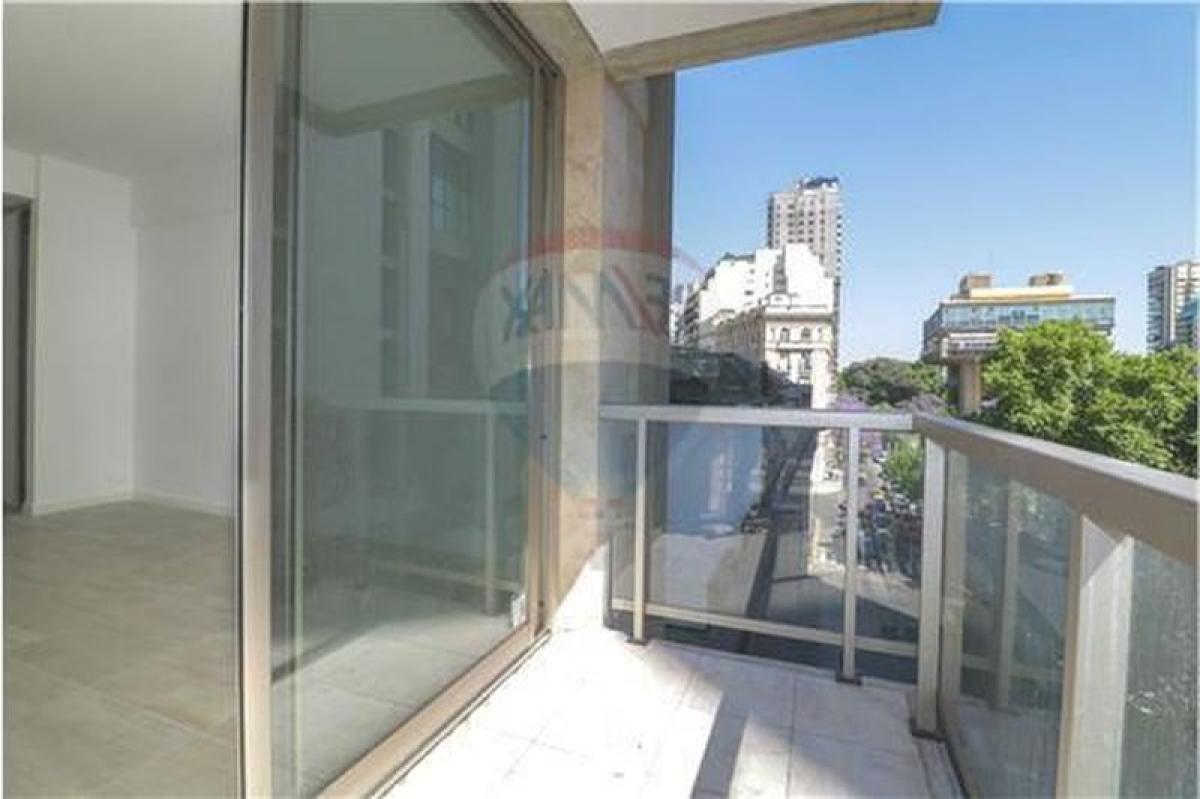 Studio in Buenos Aires, Argentina No. 95608