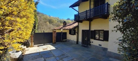 6 rooms House in Moncalieri, Italy No. 38558 2