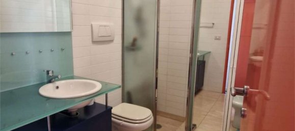 Apartamento de 8 habitaciónes en Osimo, Italy No. 136287 15