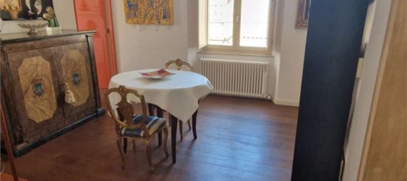 Apartamento de 8 habitaciónes en Osimo, Italy No. 136287 3
