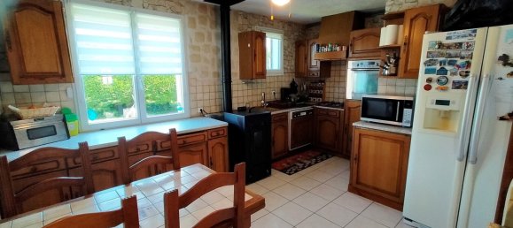 3 chambres Maison à Lury-sur-Arnon, France No. 58741 2