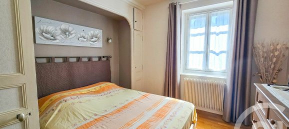 3 bedrooms House in Pont-l'Eveque, France No. 355035 6