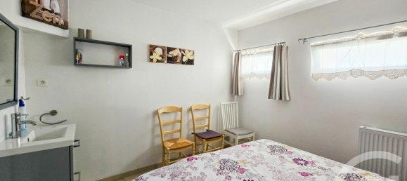 3 bedrooms House in Pont-l'Eveque, France No. 355035 9