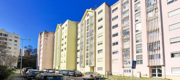 3 bedrooms Apartment in Loures, Portugal No. 95058 2