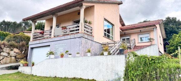 3 Schlafzimmer Haus in Arteixo, Spain, Nr. 138834 5