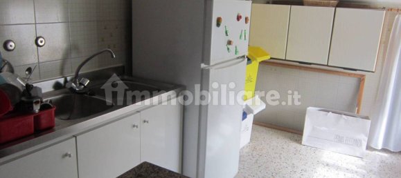 Пентхаус с 2 спальнями в Аньоне, Италия № 348339 15