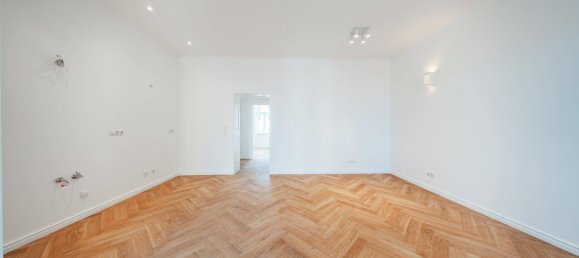 Квартира с 2 комнатами в Рудольфсхайм-Фунфхаус, Австрия № 61258 2