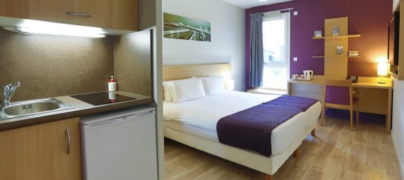 Estudio en Rhone, France No. 342678 2