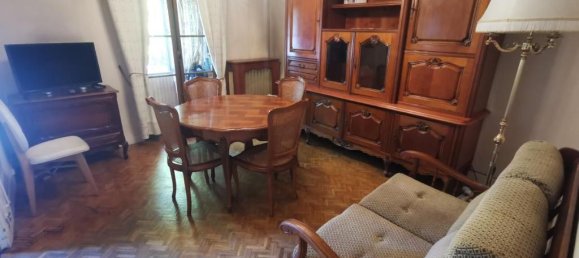 2 bedrooms Villa in Villeneuve-le-Roi, France No. 334099 3