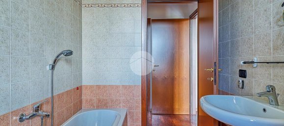 3-Zimmer Wohnung in Gallarate, Italy, Nr. 137550 25