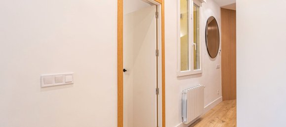 2 bedrooms Apartment in Madrid, Spain No. 135670 10