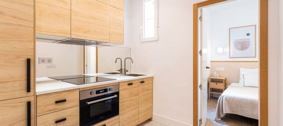 2 bedrooms Apartment in Madrid, Spain No. 135670 5