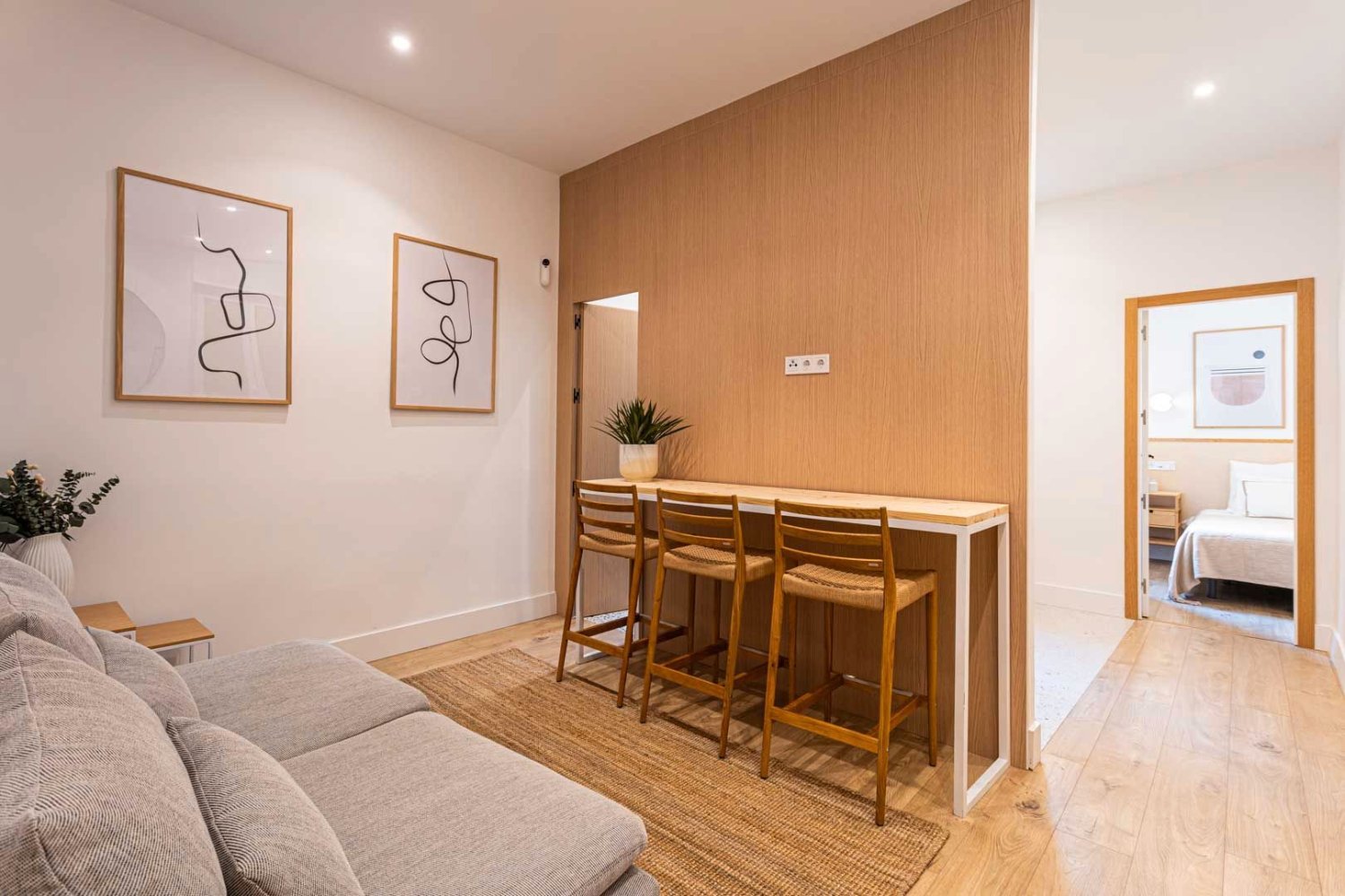 2 bedrooms Apartment in Madrid, Spain No. 135670