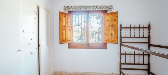 4 bedrooms Villa in Alicante, Spain No. 184758 19