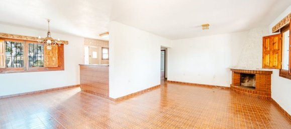 4 bedrooms Villa in Alicante, Spain No. 184758 7