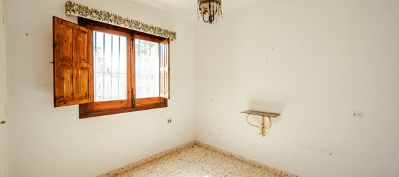 4 bedrooms Villa in Alicante, Spain No. 184758 14