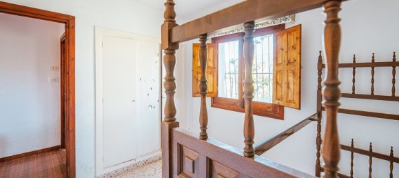 4 bedrooms Villa in Alicante, Spain No. 184758 20