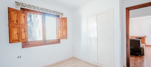 4 bedrooms Villa in Alicante, Spain No. 184758 22