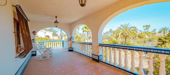 4 bedrooms Villa in Alicante, Spain No. 184758 24