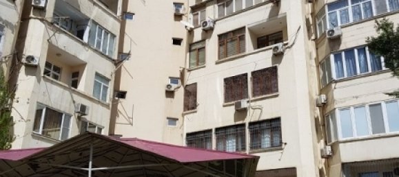 4 bedrooms Apartment in Baku, Azerbaijan No. 384 4