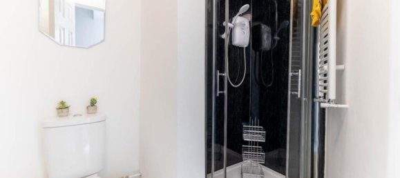 5 Schlafzimmer Haus in Nuneaton, United Kingdom, Nr. 13531 7