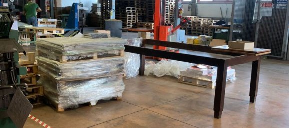 Lagerhaus in Varese, Italy 1700m², Nr. 119462 7