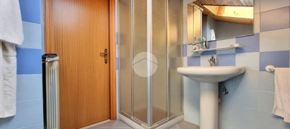 Apartamento de 9 habitaciónes en Caluso, Italy No. 111229 19