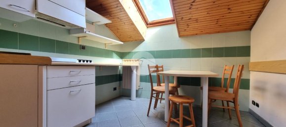 Apartamento de 9 habitaciónes en Caluso, Italy No. 111229 20