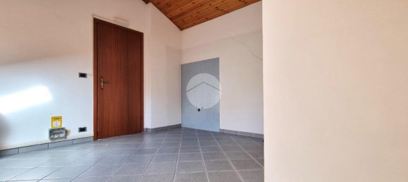 Apartamento de 9 habitaciónes en Caluso, Italy No. 111229 17