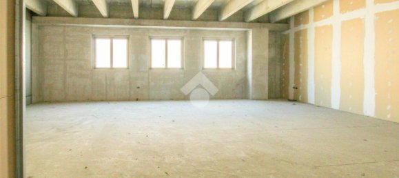 Oficina de 1 habitación en Cazzago San Martino, Italy No. 209378 10