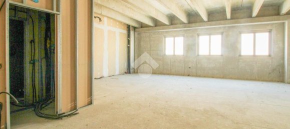 Oficina de 1 habitación en Cazzago San Martino, Italy No. 209378 11