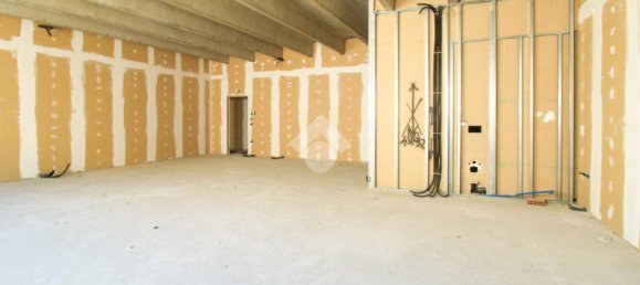 Oficina de 1 habitación en Cazzago San Martino, Italy No. 209378 6