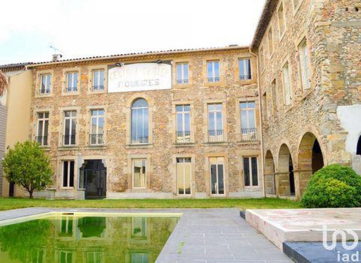 6 bedrooms House in Carcassonne, France No. 29281