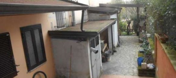 7 rooms Apartment in San Leucio del Sannio, Italy No. 99075 10