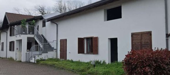 Studio in Castiglione Olona, Italy No. 94221 4