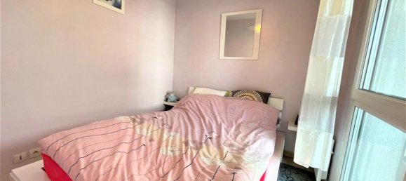 Studio in Roubaix, France, Nr. 159625 3