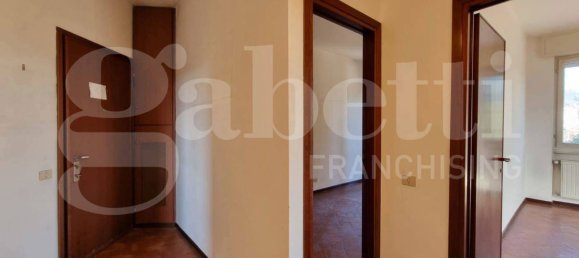 2 bedrooms Apartment in Como, Italy No. 61696 15