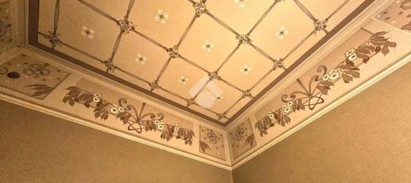 Дом с 6 комнатами в Торремаджоре, Италия № 31766 21