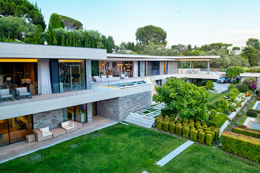 10 bedrooms Villa in Antibes, France No. 138618