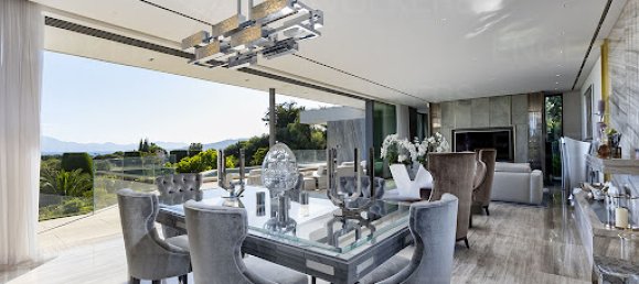 10 bedrooms Villa in Antibes, France No. 138618 5
