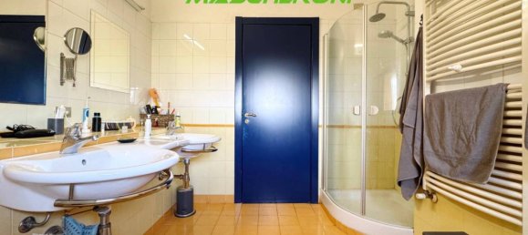 4 bedrooms Villa in Paderno Dugnano, Italy No. 342821 36