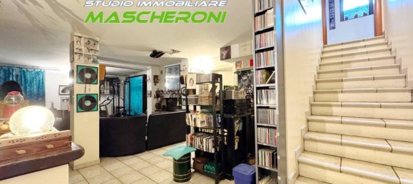 4 bedrooms Villa in Paderno Dugnano, Italy No. 342821 46