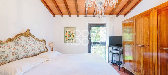 15 rooms House in Fiesole, Italy No. 201948 16