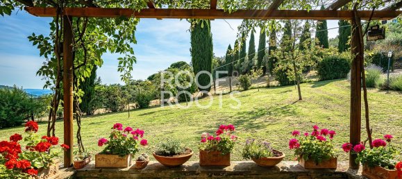15 rooms House in Fiesole, Italy No. 201948 48